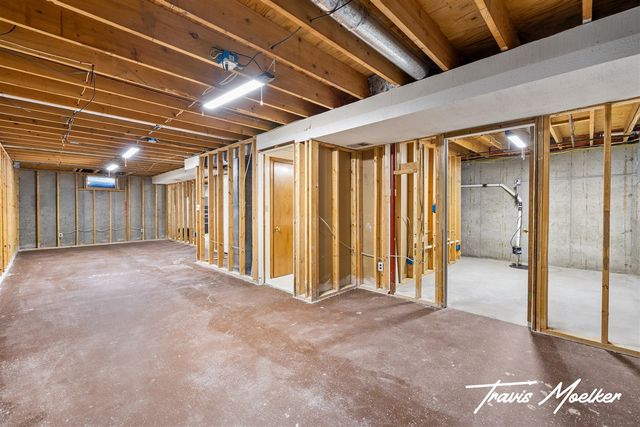4582 Sutton Place, Grandville, MI 49418