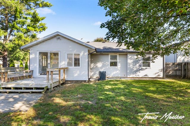4582 Sutton Place, Grandville, MI 49418