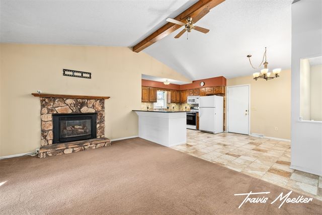 4582 Sutton Place, Grandville, MI 49418