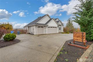 9001 38th Street Ct E, Edgewood, WA 98371