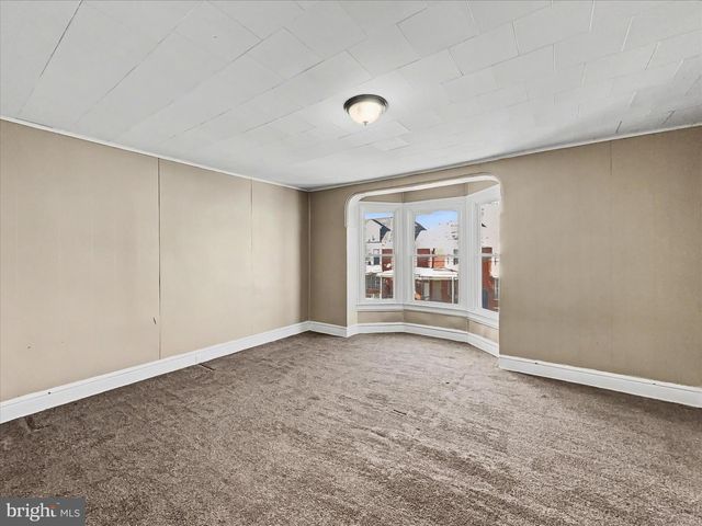 830 E PHILADELPHIA ST, York, PA 17403