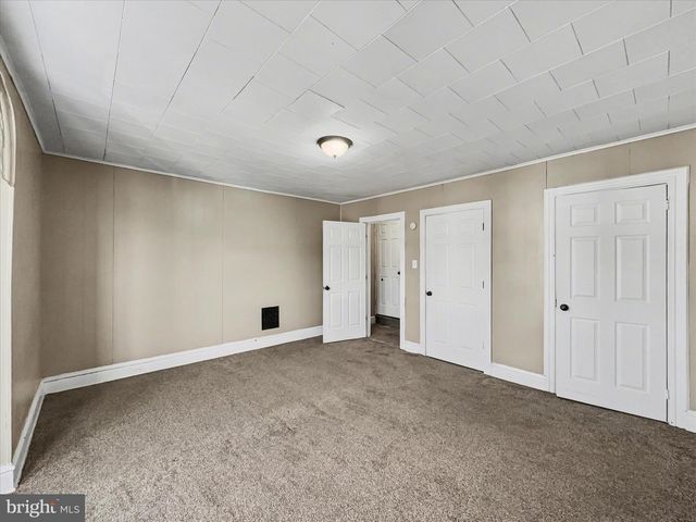 830 E PHILADELPHIA ST, York, PA 17403