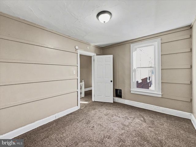 830 E PHILADELPHIA ST, York, PA 17403