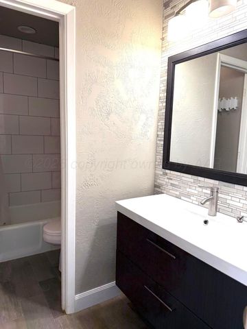 5629 SW 43RD Avenue, Amarillo, TX 79109