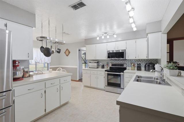 168 COMMUNITY DRIVE, Debary, FL 32713