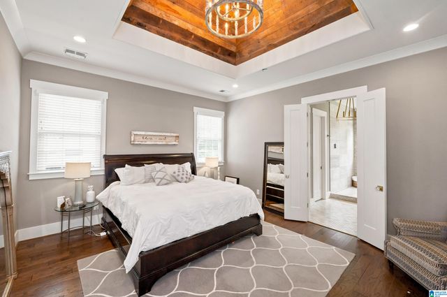 871 SOUTHBEND LANE, Vestavia Hills, AL 35216