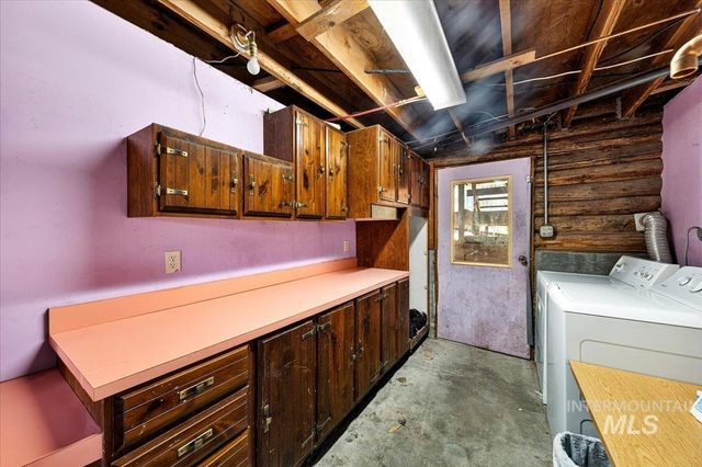 14211 Lake Shore Dr., Nampa, ID 83686
