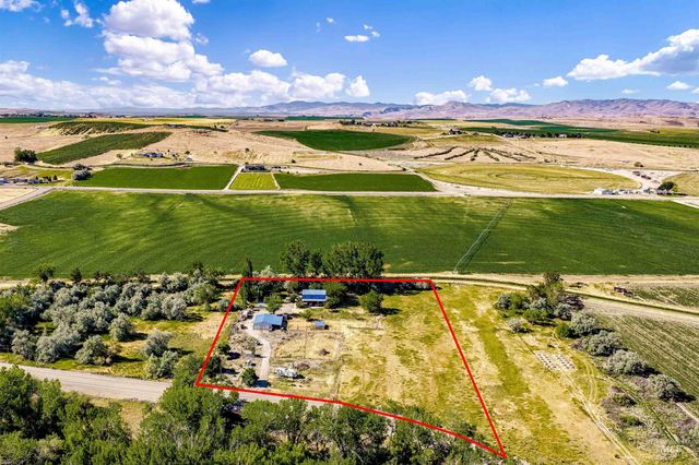 14211 Lake Shore Dr., Nampa, ID 83686