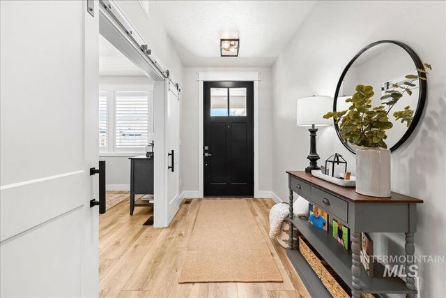 390 Fox Lantern Ct, Middleton, ID 83644