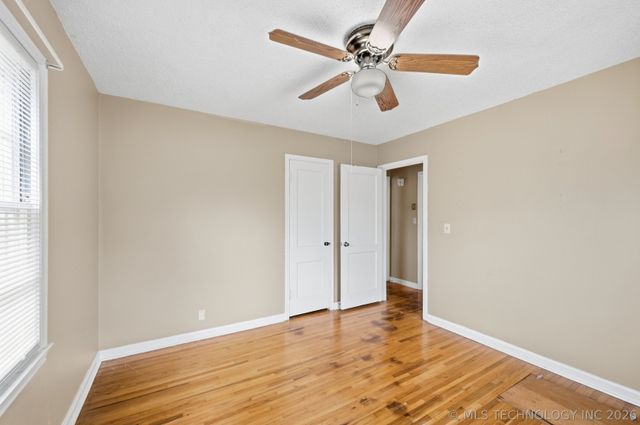 1117 Pin Oak Court, Sand Springs, OK 74063