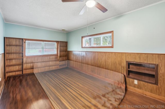 1117 Pin Oak Court, Sand Springs, OK 74063