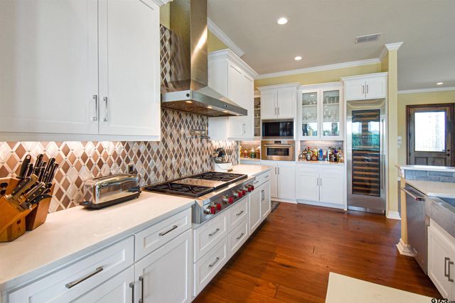 13096 Honey Poo Lane, Brownsboro, TX 75756