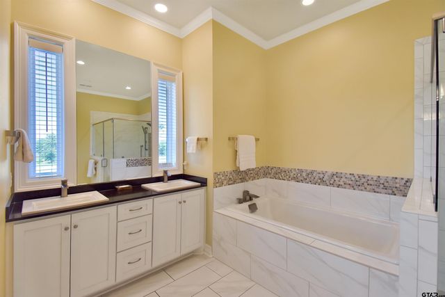 13096 Honey Poo Lane, Brownsboro, TX 75756