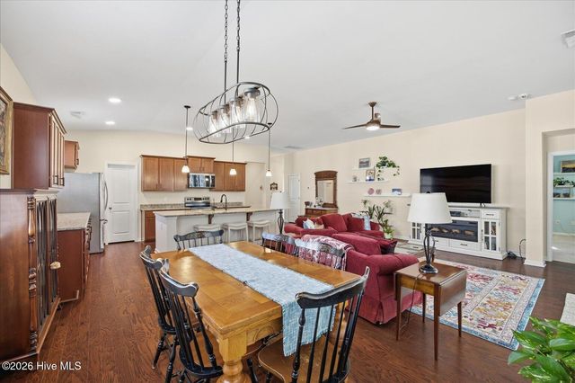 197 Calabash Lakes Boulevard, Carolina Shores, NC 28467