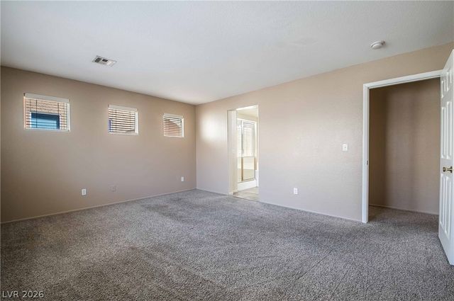 3925 MEADOW FOXTAIL Drive, Las Vegas, NV 89122