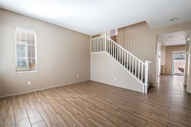 3925 MEADOW FOXTAIL Drive, Las Vegas, NV 89122