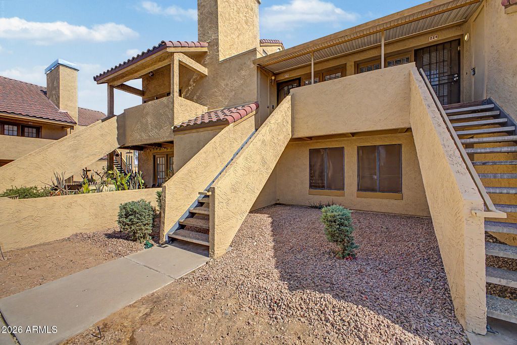 4901 S CALLE LOS CERROS Drive 225, Tempe, AZ 85282 — photo 3