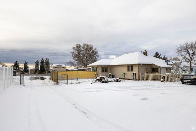 5854 S 3500 W, Roy, UT 84067