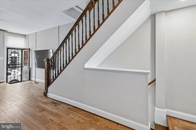 104 N BELNORD AVE, Baltimore, MD 21224