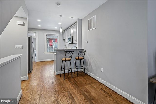 104 N BELNORD AVE, Baltimore, MD 21224