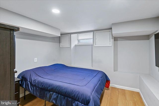 104 N BELNORD AVE, Baltimore, MD 21224