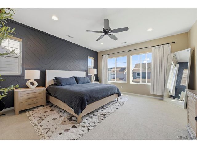 8989 Bellsong Dr, Littleton, CO 80125