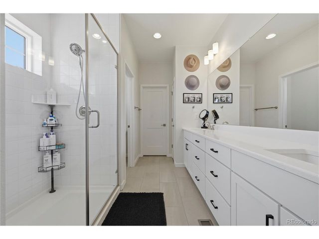8989 Bellsong Dr, Littleton, CO 80125