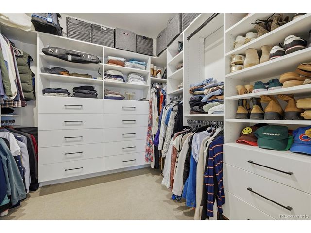 8989 Bellsong Dr, Littleton, CO 80125