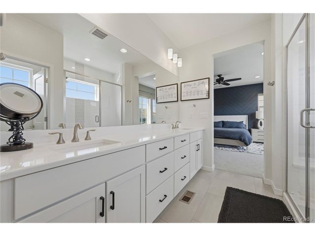 8989 Bellsong Dr, Littleton, CO 80125