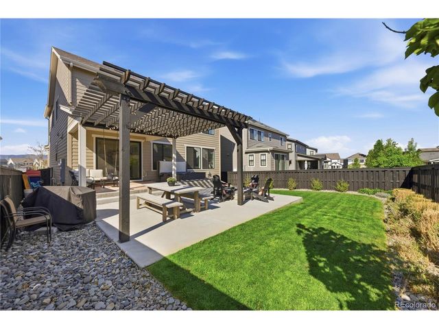 8989 Bellsong Dr, Littleton, CO 80125