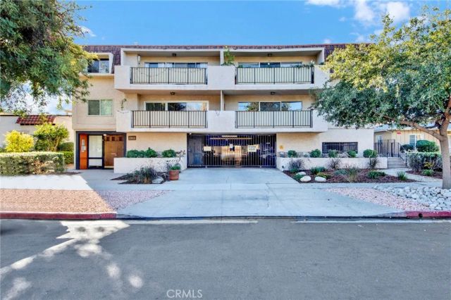 2468 Mohawk 105, Pasadena, CA 91107