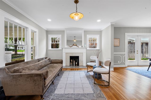 4014 Modlin Avenue, Fort Worth, TX 76107