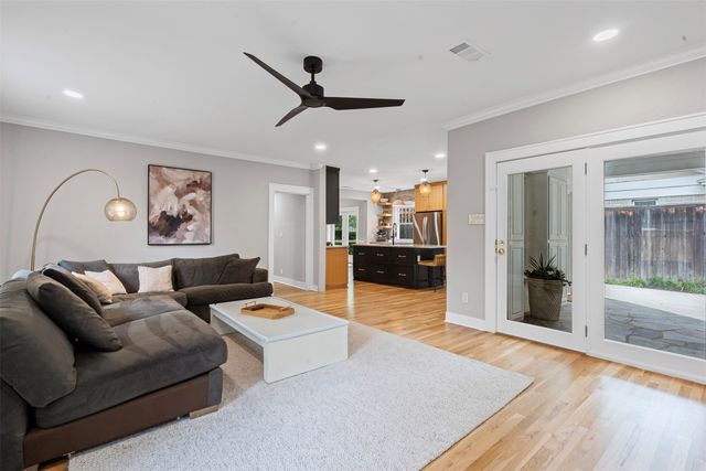 4014 Modlin Avenue, Fort Worth, TX 76107