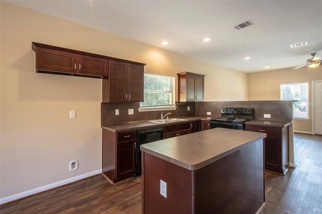 8530 Homewood Lane A, Houston, TX 77028