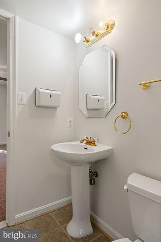 10746 GREENBRIAR LN, Spotsylvania, VA 22553