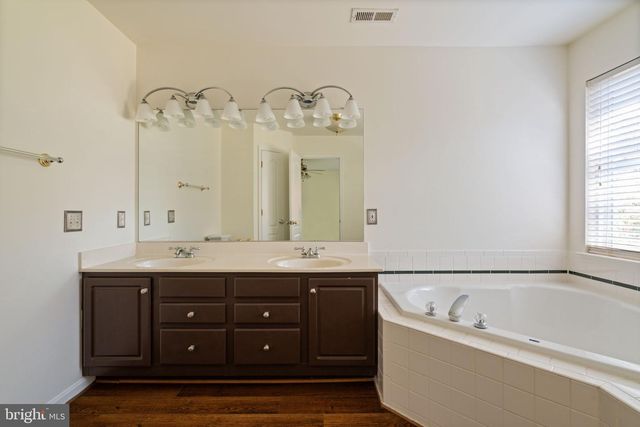 10746 GREENBRIAR LN, Spotsylvania, VA 22553