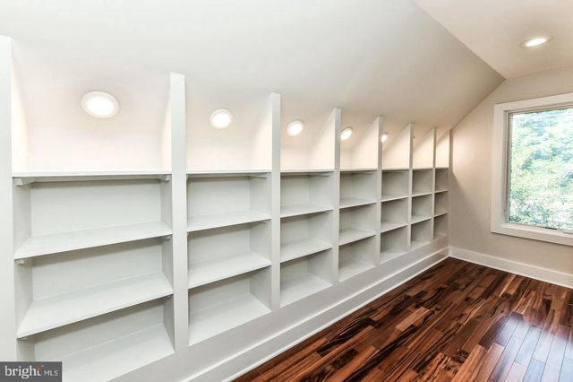 5311 ROOSEVELT ST, Bethesda, MD 20814