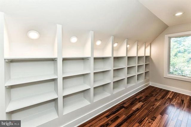 5311 ROOSEVELT ST, Bethesda, MD 20814