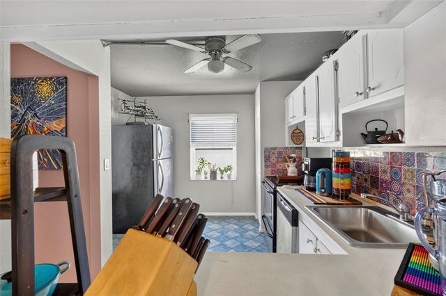6960 20TH AVENUE N 105, St Petersburg, FL 33710