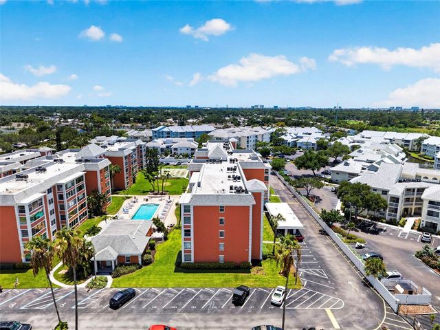 6960 20TH AVENUE N 105, St Petersburg, FL 33710