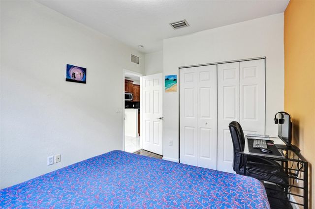 8768 NW 98th Avenue 8768, Doral, FL 33178