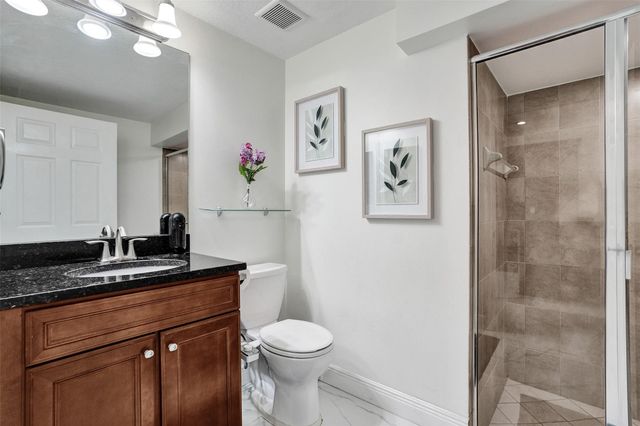 8768 NW 98th Avenue 8768, Doral, FL 33178