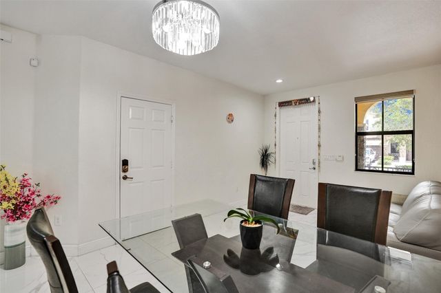 8768 NW 98th Avenue 8768, Doral, FL 33178