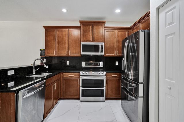 8768 NW 98th Avenue 8768, Doral, FL 33178