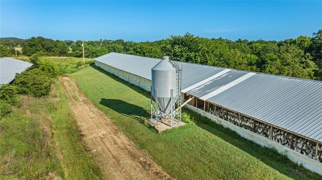 10768 Elms Road, Summers, AR 72769