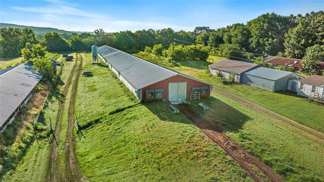 10768 Elms Road, Summers, AR 72769