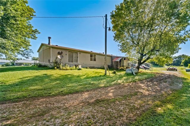 10768 Elms Road, Summers, AR 72769