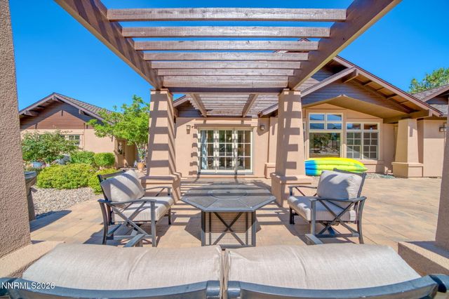 225 S Earlham Court, Reno, NV 89511