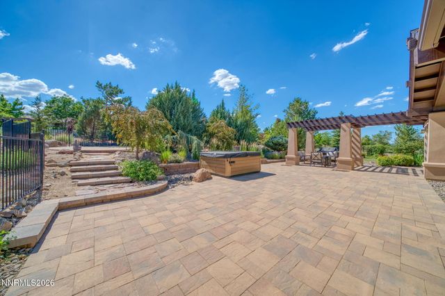 225 S Earlham Court, Reno, NV 89511