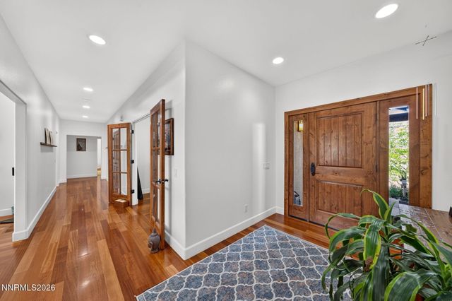 225 S Earlham Court, Reno, NV 89511